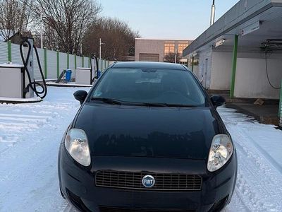 Gebraucht Fiat Grande Punto 77 PS (56 kW) 2007 Schwarz Kleinwagen