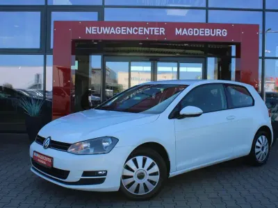 Gebraucht VW Golf VII 105 PS (77 kW) 2013 Weiß Limousine