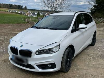 gebraucht BMW 218 Active Tourer d AHK/ PDC/SITZHZ