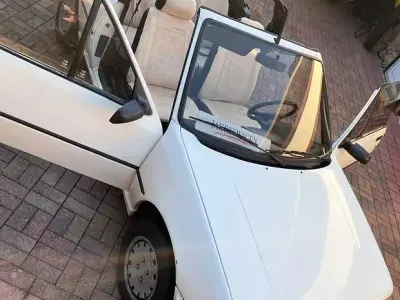 Gebraucht Peugeot 205 54 PS (39 kW) 1987 Weiß Cabrio