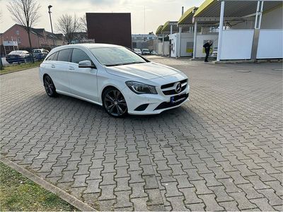 Mercedes CLA220 Shooting Brake