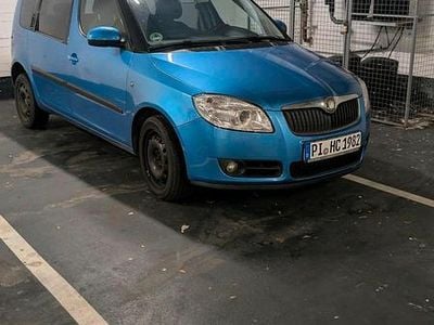Blau Gebraucht 2006 Skoda Roomster Van / Kleinbus | 2.400 € (Fairer Preis)