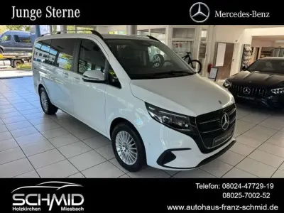 Gebraucht Mercedes V300 Style 237 PS (174 kW) 2025 Weiß Van / Kleinbus