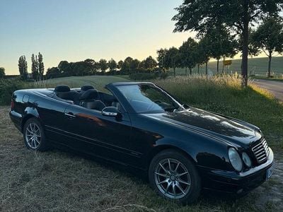 Mercedes 200