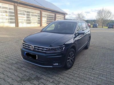 Gebraucht VW Tiguan Allspace Comfortline 150 PS (110 kW) 2019 Grün SUV