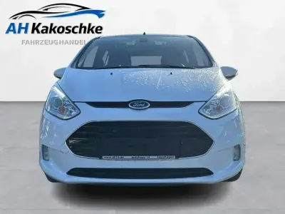 Begagnad Ford B-MAX Titanium 125 HK (91 kW) 2017 Frostweiã Minibuss