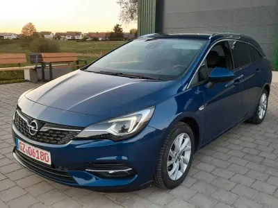 Usata Opel Astra Business Elegance 122 CV (89 kW) 2021 Blu Station wagon