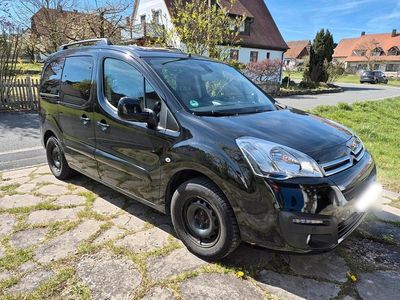 Gebraucht Citroën Berlingo Shine 120 PS (88 kW) 2015 Schwarz Van / Kleinbus