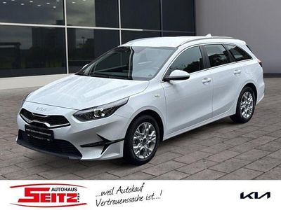 Gebraucht Kia Ceed Sportswagon Vision 99 PS (72 kW) 2025 Weiß Kombi
