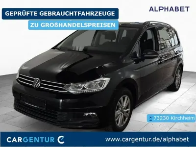 Gebraucht VW Touran Comfortline 150 PS (110 kW) 2023 Schwarz Van / Kleinbus