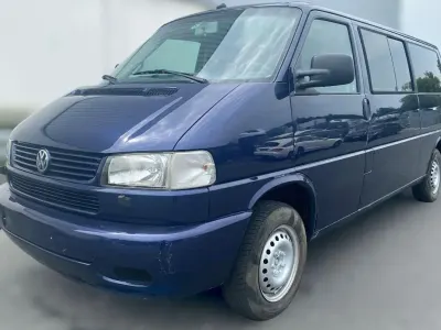 Gebraucht VW Caravelle 116 PS (85 kW) 2000 Blau Van