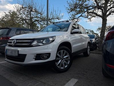 Usata VW Tiguan 140 CV (102 kW) 2013 Bianco SUV