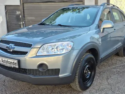 Gebraucht Chevrolet Captiva LS 136 PS (100 kW) 2009 Grau SUV