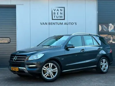 Gebraucht Mercedes ML350 258 PS (189 kW) 2012 Grau SUV