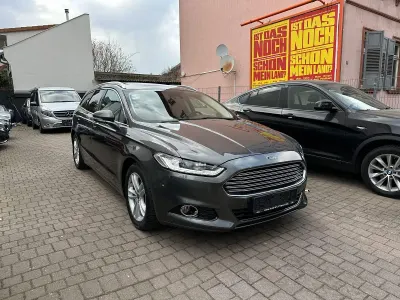 Gebraucht Ford Mondeo Titanium 150 PS (110 kW) 2017 Grau Kombi