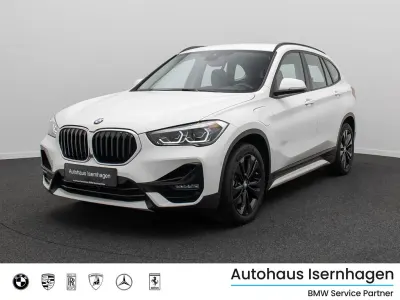 Gebraucht BMW X1 Sport Line 220 PS (161 kW) 2021 Weiß SUV