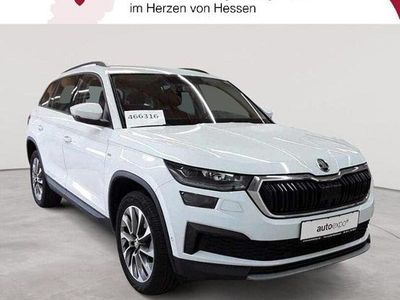 Gebraucht Skoda Kodiaq Clever 150 PS (110 kW) 2021 Moonweiß perleffekt SUV