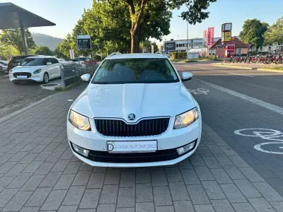 Gebraucht Skoda Octavia Ambition 150 PS (110 kW) 2015 Weiß Kombi