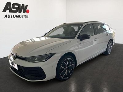 Pure white Neu 2025 VW Passat R-line Limousine | 73.185 €
