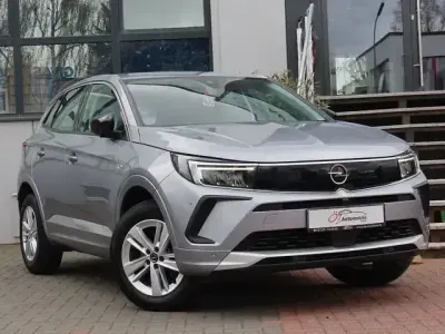 Second-hand Opel Grandland X 131 CP (96 kW) 2024 Gri SUV