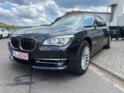 Gebraucht BMW 760L 544 PS (400 kW) 2016 Grau Limousine