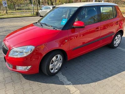 Gebraucht Skoda Fabia Elegance 105 PS (77 kW) 2011 Rot Kleinwagen