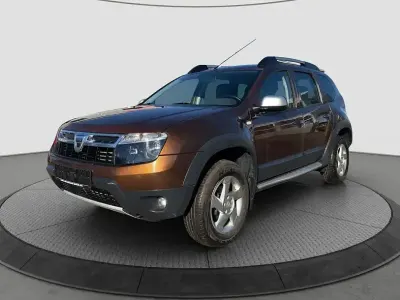 Używany Dacia Duster Prestige 105 KM (77 kW) 2012 Brązowy SUV