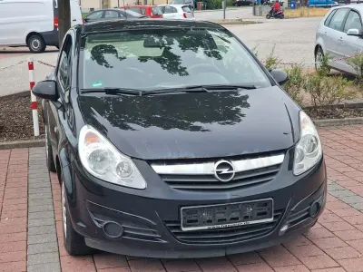 Gebraucht Opel Corsa Selection 60 PS (44 kW) 2009 Schwarz Kleinwagen