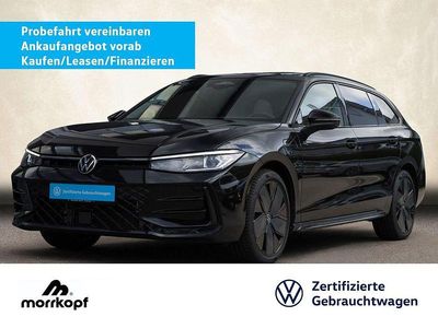 Grenadillschwarz, metallic Gebraucht 2025 VW Passat R-line Kombi | 45.400 € (Fairer Preis)