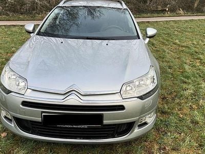 Silber Gebraucht 2015 Citroën C5 Exclusive Kombi | 8.500 € (Etwas zu teuer)