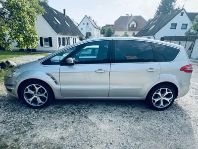 Gebraucht Ford S-MAX S 140 PS (102 kW) 2011 Silber Van / Kleinbus