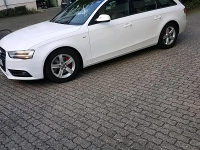 Gebraucht Audi A4 177 PS (130 kW) 2012 Weiß Kombi