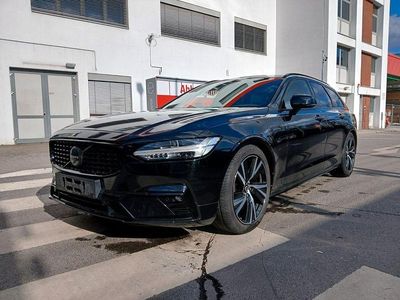 Gebraucht Volvo V90 R-Design 190 PS (139 kW) 2020 Schwarz Kombi