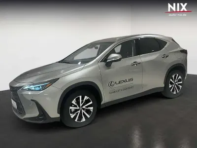 Gebraucht Lexus NX350h Executive Line 243 PS (178 kW) 2024 Titaniumsilber SUV