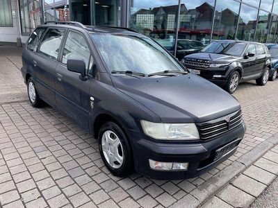 Gebraucht Mitsubishi Space Wagon 133 PS (97 kW) 2004 Schwarz Van / Kleinbus