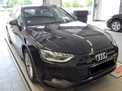 Gebraucht Audi A4 Advanced Plus 265 PS (194 kW) 2022 Mythosschwarz metallic Kombi