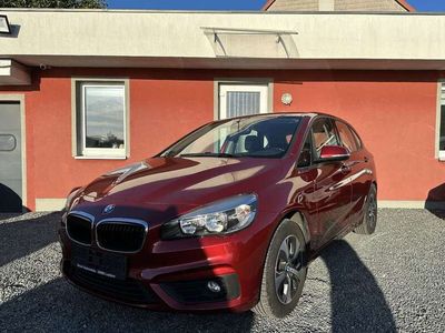 gebraucht BMW 218 Advantage | Navi | SHZ | AHK