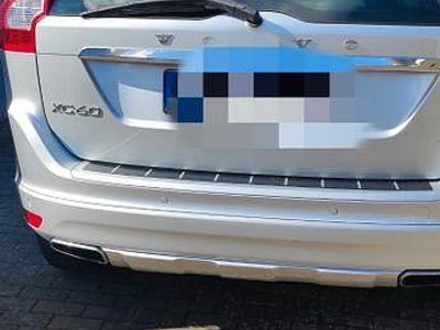 Gebraucht Volvo XC60 Momentum 181 PS (133 kW) 2013 Silber SUV