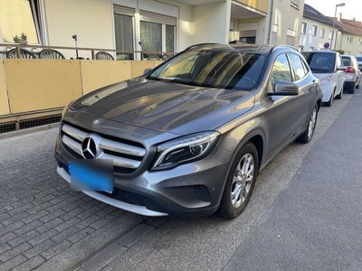 gebraucht Mercedes GLA200 -