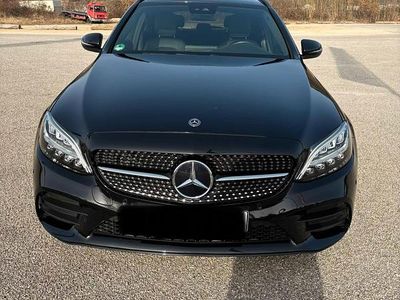 Gebraucht Mercedes C300 AMG 245 PS (180 kW) 2019 Schwarz Kombi