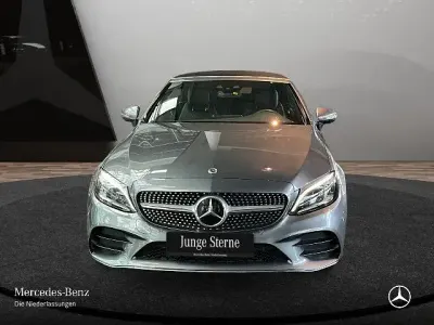 Gebraucht Mercedes C200 AMG 184 PS (135 kW) 2024 Grau Cabrio