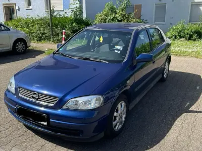 Gebraucht Opel Astra 84 PS (61 kW) 2004 Blau Limousine