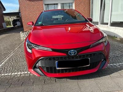 Usata Toyota Corolla Sport 152 CV (111 kW) 2020 Rosso Station wagon