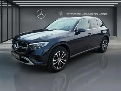 Gebraucht Mercedes GLC220 Avantgarde 197 PS (144 kW) 2023 Blau SUV