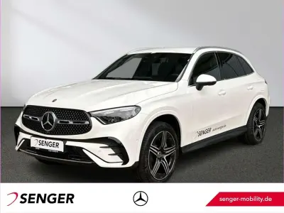 Używany Mercedes GLC300e AMG 333 KM (244 kW) 2025 Srebrny SUV