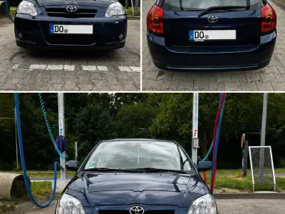 Gebraucht Toyota Corolla 110 PS (80 kW) 2005 Blau Kleinwagen