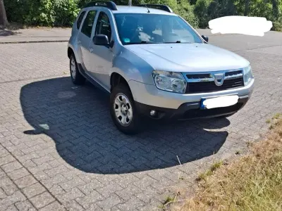 Gebraucht Dacia Duster 105 PS (77 kW) 2010 Grau SUV