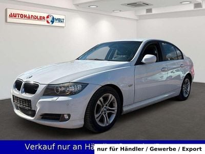 Begagnad BMW 318 Performance 143 HK (105 kW) 2009 Vit Sedan
