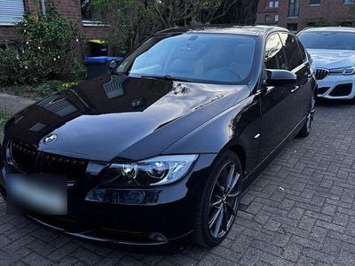 Second-hand BMW 325 218 CP (160 kW) 2005 Negru Berlinǎ