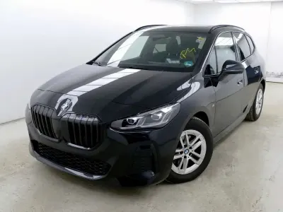 Gebraucht BMW 220 M Sport 170 PS (125 kW) 2025 Black saphir Coupé